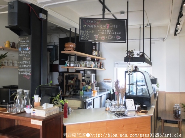 哈本咖啡:【美食特搜。台南東區】哈本咖啡 HAPPEN CAFE。一杯好咖啡讓靈感加溫 苦苦甜甜的美好相處