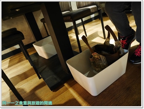 團緣精緻鍋物:捷運文德站 團緣精緻鍋物 現撈海鮮,頂級牛肉~超值雙人龍蝦海鮮火鍋套餐