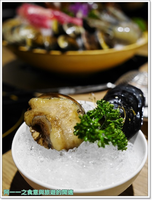 團緣精緻鍋物:捷運文德站 團緣精緻鍋物 現撈海鮮,頂級牛肉~超值雙人龍蝦海鮮火鍋套餐