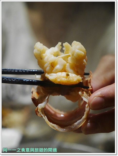 團緣精緻鍋物:捷運文德站 團緣精緻鍋物 現撈海鮮,頂級牛肉~超值雙人龍蝦海鮮火鍋套餐