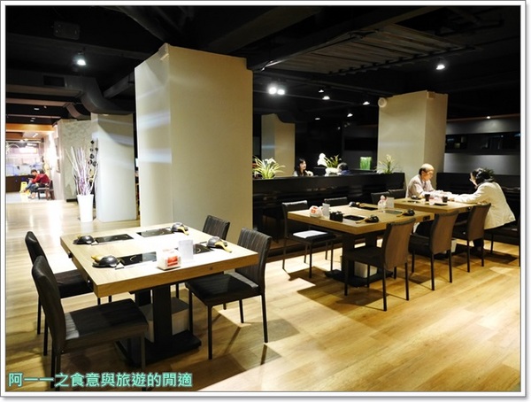 團緣精緻鍋物:捷運文德站 團緣精緻鍋物 現撈海鮮,頂級牛肉~超值雙人龍蝦海鮮火鍋套餐