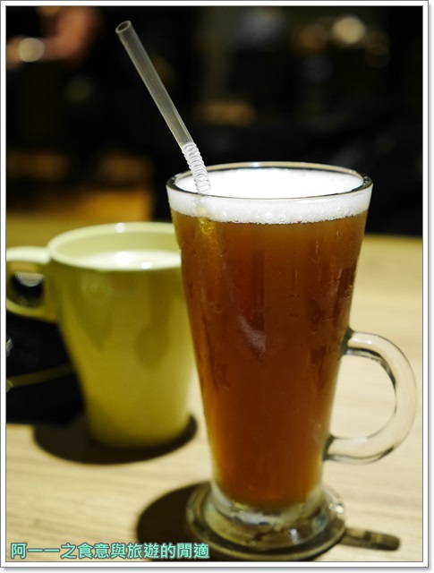 團緣精緻鍋物:捷運文德站 團緣精緻鍋物 現撈海鮮,頂級牛肉~超值雙人龍蝦海鮮火鍋套餐