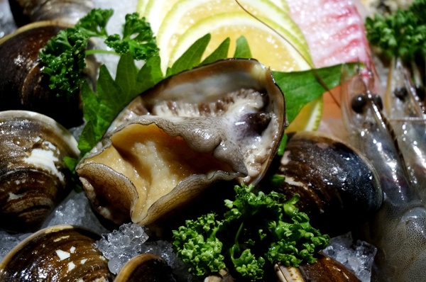 團緣精緻鍋物：[內湖] 團緣精緻鍋物：不可錯過的活海鮮