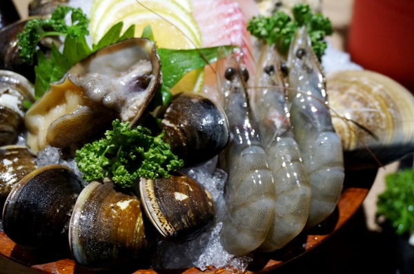 團緣精緻鍋物：[內湖] 團緣精緻鍋物：不可錯過的活海鮮