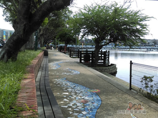 龍潭大池39-潭畔步道