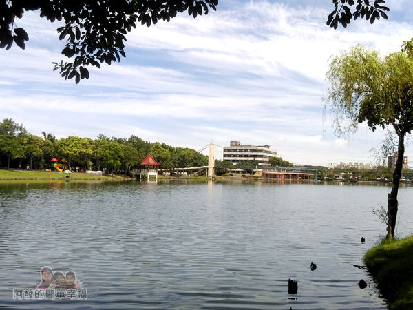 龍潭大池31-遠望休憩綠廊區與兒童遊戲區
