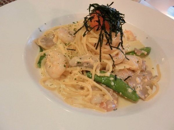 SPARTA CAFE:《台北》斯巴達義式廚房 Sparta Cafe│香醇濃郁的好滋味ღ Pasta×松露嫩雞燉飯×冰淇淋鬆餅@五分埔美食