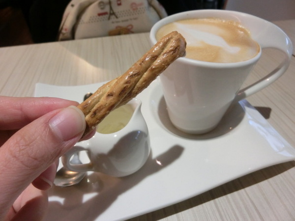 SPARTA CAFE:《台北》斯巴達義式廚房 Sparta Cafe│香醇濃郁的好滋味ღ Pasta×松露嫩雞燉飯×冰淇淋鬆餅@五分埔美食