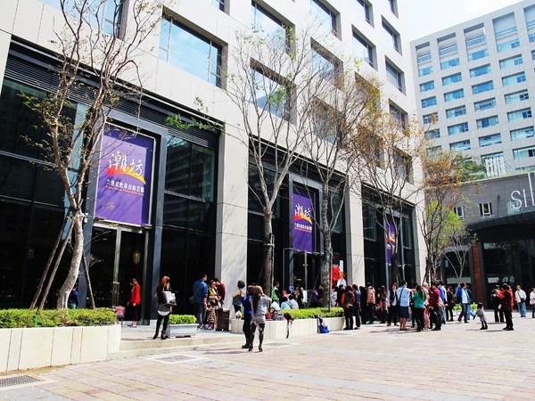 大八潮坊港式飲茶(台南永福店):『大八潮坊港式飲茶(台南永福店)』自助式飲茶吃到飽~