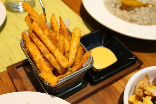 小銅鍋義式餐廳(德安誠品店)：[台南]經典舒芙蕾。義式料理 小銅鍋義式餐廳　