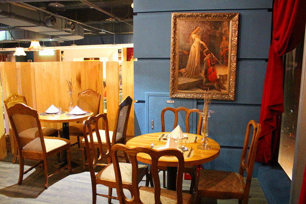 小銅鍋義式餐廳(德安誠品店)：[台南]經典舒芙蕾。義式料理 小銅鍋義式餐廳　