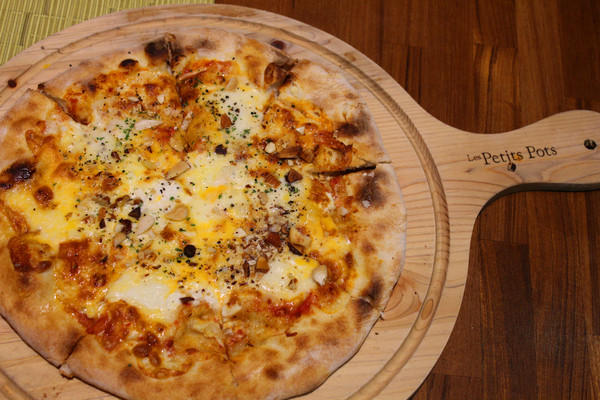 小銅鍋義式餐廳(德安誠品店)：[台南]經典舒芙蕾。義式料理 小銅鍋義式餐廳　