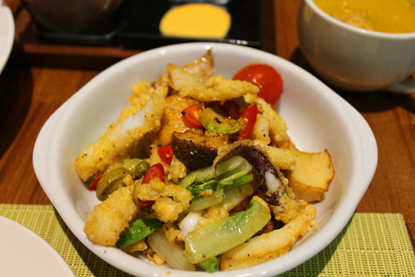 小銅鍋義式餐廳(德安誠品店)：[台南]經典舒芙蕾。義式料理 小銅鍋義式餐廳　