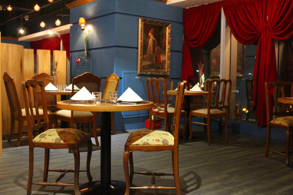 小銅鍋義式餐廳(德安誠品店)：[台南]經典舒芙蕾。義式料理 小銅鍋義式餐廳　