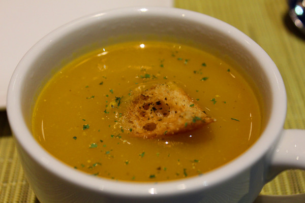 小銅鍋義式餐廳(德安誠品店)：[台南]經典舒芙蕾。義式料理 小銅鍋義式餐廳　