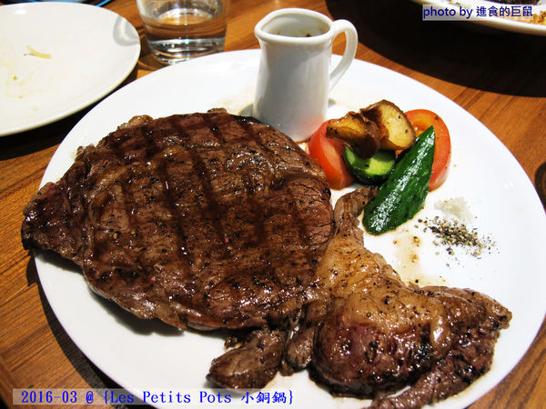 小銅鍋義式餐廳(德安誠品店):(台南。東區美食)『Les Petits Pots 小銅鍋』餐點精緻美味,環境舒適靜謐,讓你享受一段浪漫的好食光。/ 經典甜點(舒芙蕾)給您甜蜜又溫熱的味蕾享受!