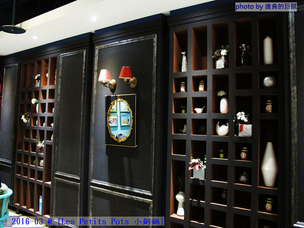 小銅鍋義式餐廳(德安誠品店):(台南。東區美食)『Les Petits Pots 小銅鍋』餐點精緻美味,環境舒適靜謐,讓你享受一段浪漫的好食光。/ 經典甜點(舒芙蕾)給您甜蜜又溫熱的味蕾享受!