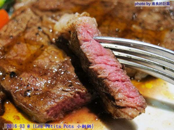 小銅鍋義式餐廳(德安誠品店):(台南。東區美食)『Les Petits Pots 小銅鍋』餐點精緻美味,環境舒適靜謐,讓你享受一段浪漫的好食光。/ 經典甜點(舒芙蕾)給您甜蜜又溫熱的味蕾享受!