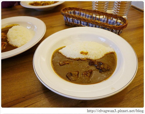 台北-捷運忠孝敦化站-216巷-LA CAVE ABURI-明曜百貨-感恩週-免費咖哩-311地震-牛肉咖哩-雞肉咖哩-原東京咖哩-17-794-1