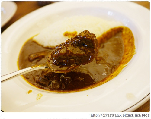 台北-捷運忠孝敦化站-216巷-LA CAVE ABURI-明曜百貨-感恩週-免費咖哩-311地震-牛肉咖哩-雞肉咖哩-原東京咖哩-18-800-1