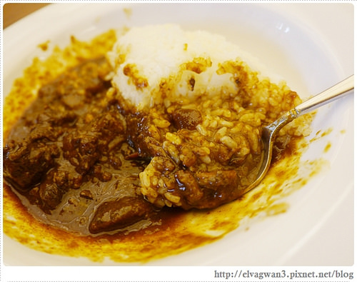 台北-捷運忠孝敦化站-216巷-LA CAVE ABURI-明曜百貨-感恩週-免費咖哩-311地震-牛肉咖哩-雞肉咖哩-原東京咖哩-19-804-1