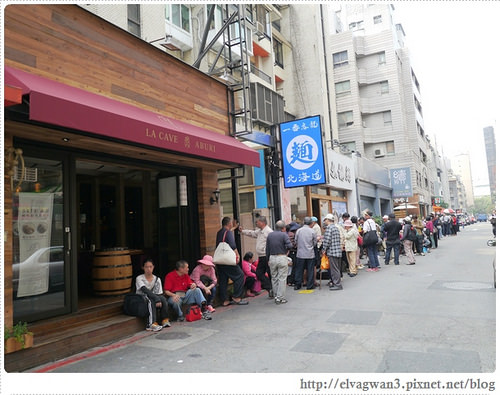 台北-捷運忠孝敦化站-216巷-LA CAVE ABURI-明曜百貨-感恩週-免費咖哩-311地震-牛肉咖哩-雞肉咖哩-原東京咖哩-2-772-1