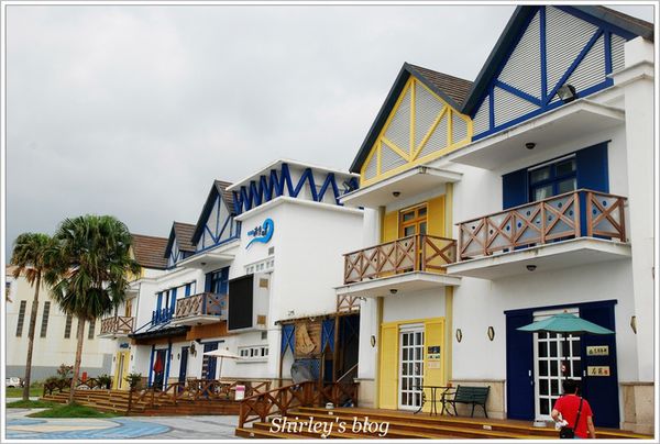 向日廣場:花蓮漁港賞鯨休閒碼頭