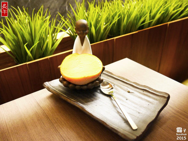 炙牛食創堂Flaming Bull:炙牛食創堂,一碗麵裡有炙燒肉片還有軟嫩的牛肉塊,雙重享受的牛肉麵!