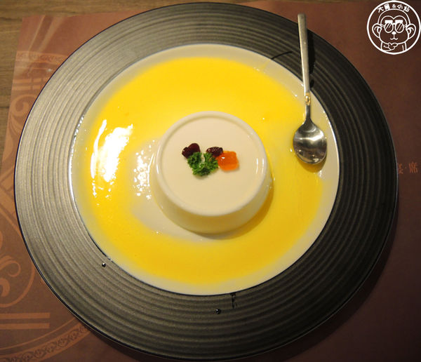 炙牛食創堂Flaming Bull：呷飽祙【台中西區･炙牛食創堂 Flaming Bull】宴客級的台灣美味