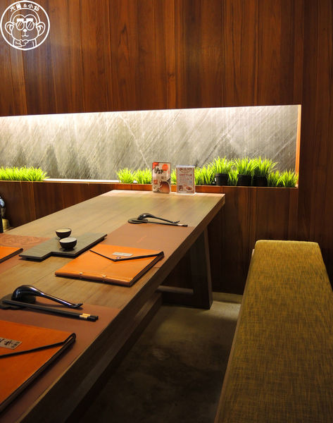 炙牛食創堂Flaming Bull：呷飽祙【台中西區･炙牛食創堂 Flaming Bull】宴客級的台灣美味