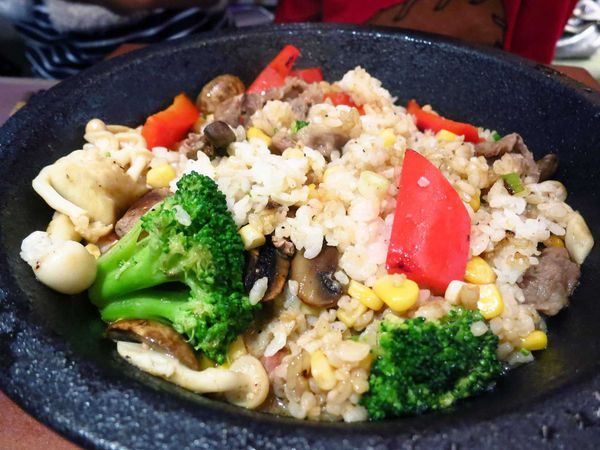 【台中】炙牛食創堂-進攻一級戰區公益路