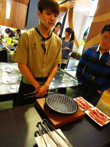 【台中】炙牛食創堂-進攻一級戰區公益路