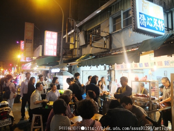 阿明豬心：【美食特搜。台南中西區】阿明豬心冬粉。台南終極排隊美食