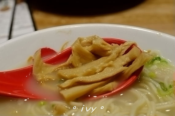 博多一幸舍(新竹店)：【新竹美食】一幸舍豚骨拉麵