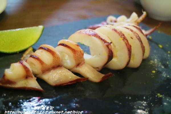 雀爾斯Cheers:【台北內湖區】精緻異國料理『雀爾斯 Cheers』美式運動主題餐廳、下班小酌好去處 ~