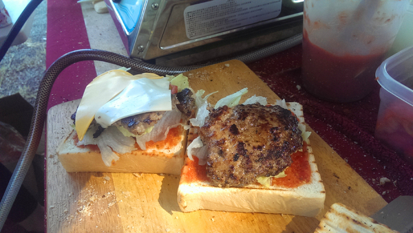 Luhica's：[台南]手工漢堡肉 自己的餐車自己追系列 Luhica's