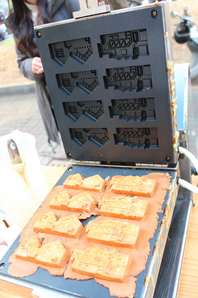 佳佳西市場雞蛋糕：[台南]藍晒圖變成雞蛋糕了？？？佳佳西市場雞蛋糕