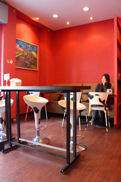 公不一漢堡店「這是一間漢堡店」：[台南]手工漢堡肉 大口吃肉的滿足 公不一漢堡店「這是一間漢堡店」