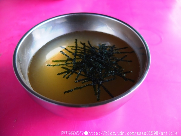 傘兵旗魚黑輪:【美食特搜。屏東市】傘兵旗魚黑輪。料好實在的旗魚黑輪一吃就愛上