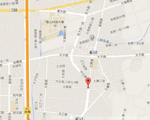 台鉅美妝觀光工廠(TJ COS):【旅行遊記。台南仁德區】台鉅美妝觀光工廠(邀稿文)。全台第一家彩妝專業觀光工廠 平價時尚玩美天堂