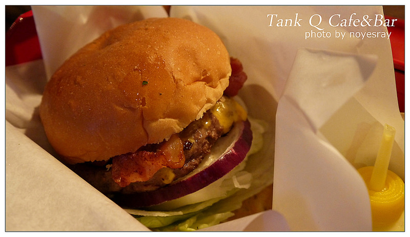 Tank Q Cafe&Bar 17