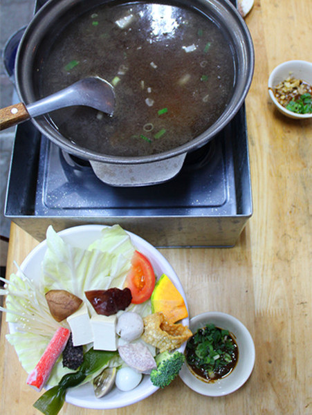 福味石頭火鍋：[台南]俗又大碗 平價大滿足 福味石頭火鍋