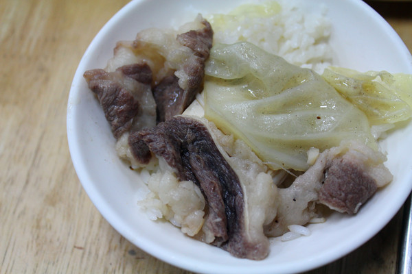 福味石頭火鍋：[台南]俗又大碗 平價大滿足 福味石頭火鍋