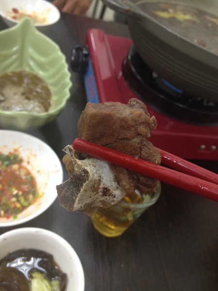 小名羊肉爐:<口碑券004>小名羊肉爐-花不到三百元讓你吃到咩咩叫