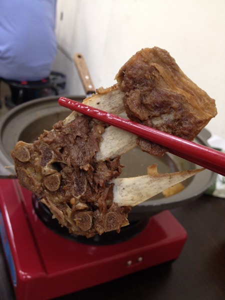 小名羊肉爐:<口碑券004>小名羊肉爐-花不到三百元讓你吃到咩咩叫