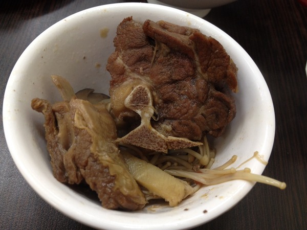 小名羊肉爐:<口碑券004>小名羊肉爐-花不到三百元讓你吃到咩咩叫