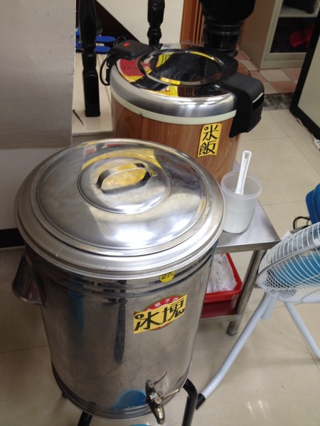 小名羊肉爐:<口碑券004>小名羊肉爐-花不到三百元讓你吃到咩咩叫