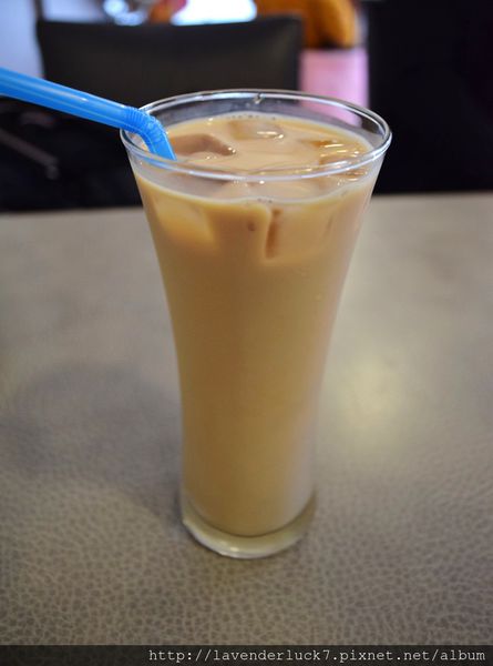 小熊義廚房：♥信義安和小熊義廚房--大分量牛排麵!