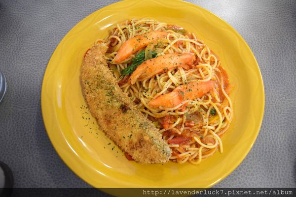 小熊義廚房：♥信義安和小熊義廚房--大分量牛排麵!