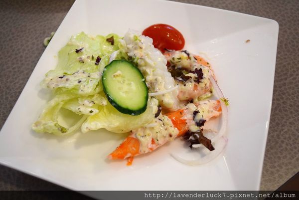 小熊義廚房：♥信義安和小熊義廚房--大分量牛排麵!